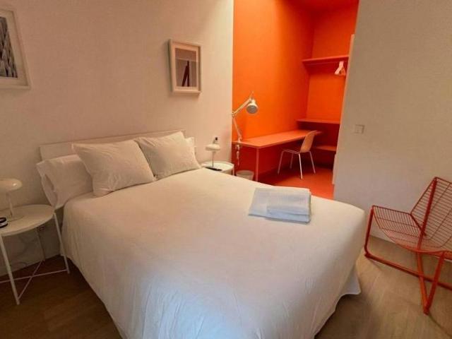 Apartamentos 25 Dormitorio Madrid Madrid ES100981998