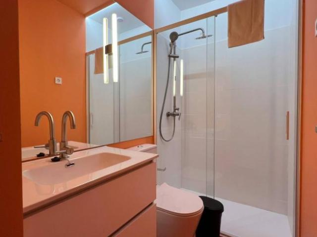 Apartamentos 25 Dormitorio Madrid Madrid ES101192436