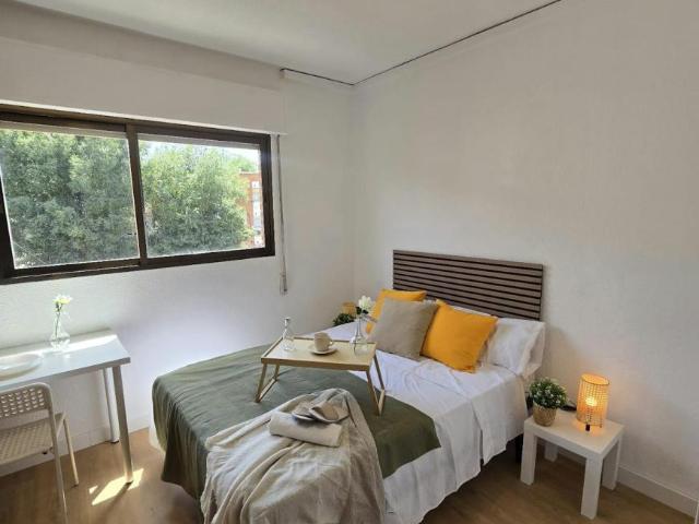 Apartamentos 2 Dormitorio Madrid Madrid ELS101792111