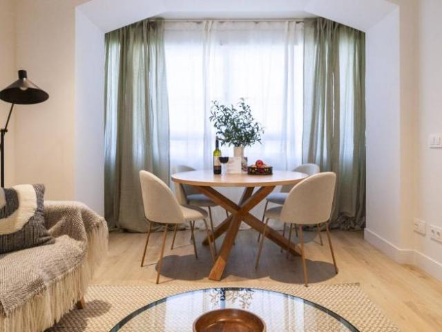 Apartamentos 2 Dormitorio Madrid Madrid ELS99009943