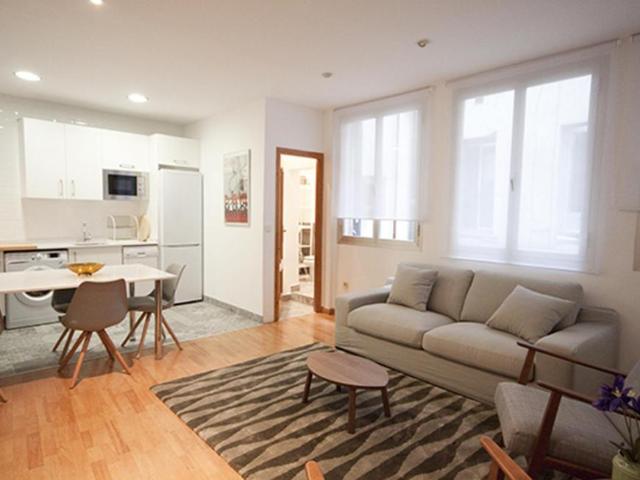 Apartamentos 2 Dormitorio Madrid Madrid ES77940617