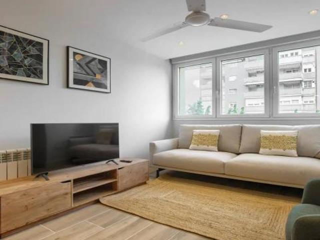 Apartamentos 2 Dormitorio Madrid Madrid ES82631778