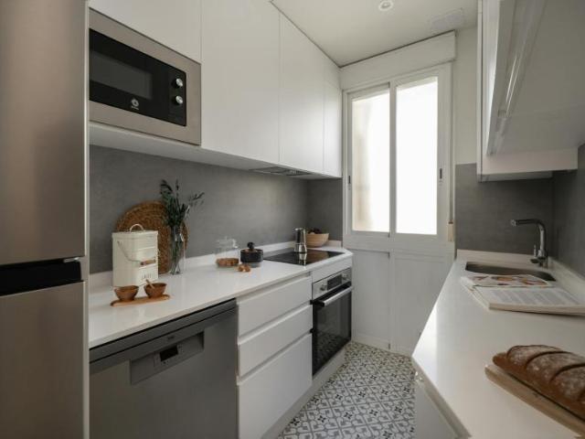 Apartamentos 2 Dormitorio Madrid Madrid ES99685962