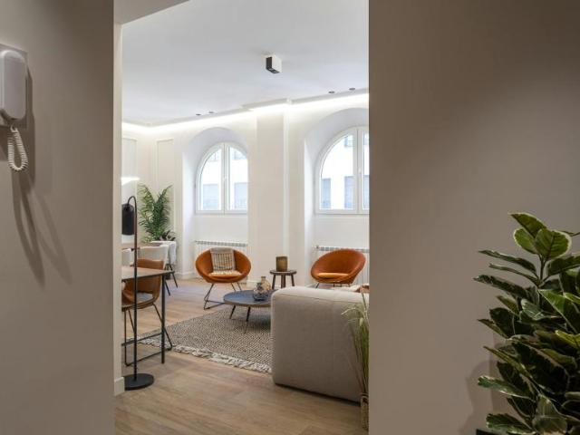 Apartamentos 2 Dormitorio Madrid Madrid ES100723038