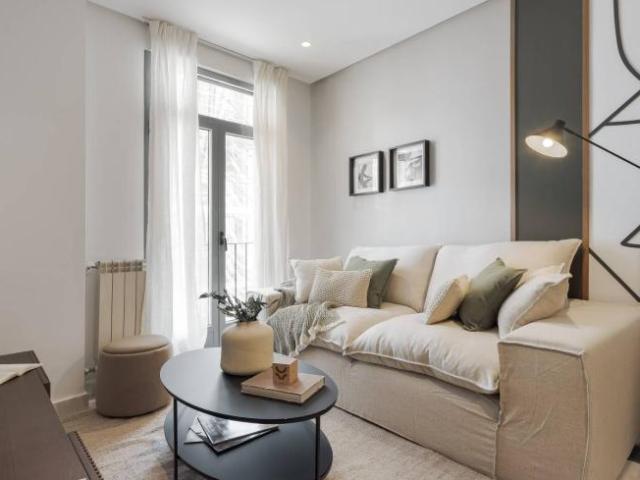 Apartamentos 2 Dormitorio Madrid Madrid ES102401567