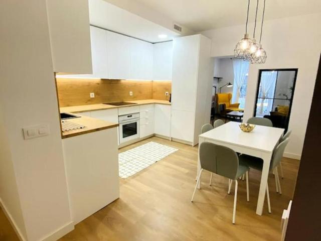 Apartamentos 2 Dormitorio Madrid Madrid ES102771814