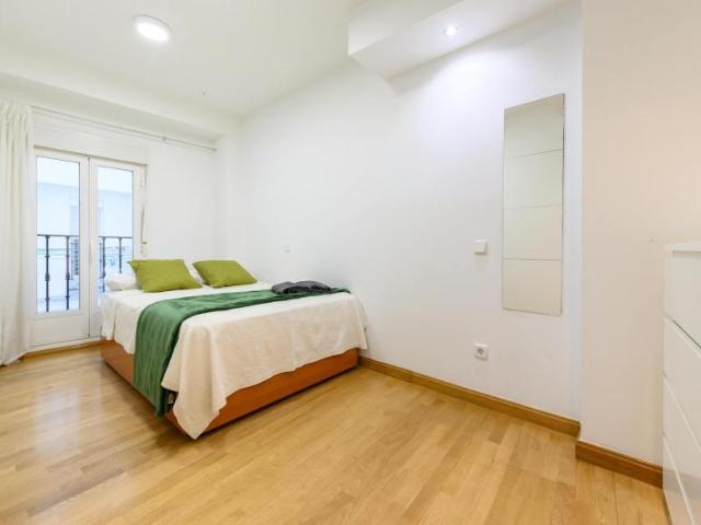 Apartamentos 2 Dormitorio Madrid Madrid ES103579799