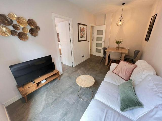 Apartamentos 2 Dormitorio Madrid Madrid ES103061588