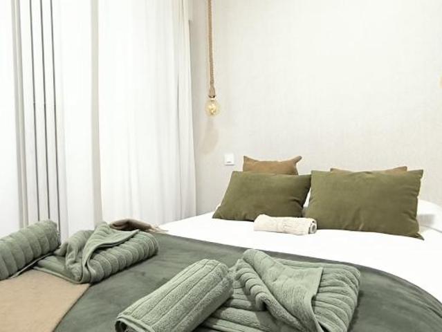 Apartamentos 2 Dormitorio Madrid Madrid ES103061589