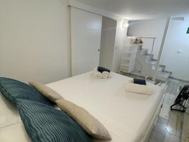 Apartamentos 2 Dormitorio Madrid Madrid ES103265479