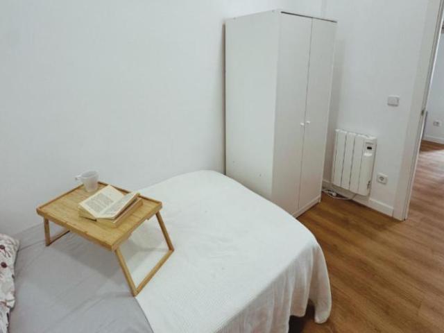 Apartamentos 2 Dormitorio Madrid Madrid ES103267533