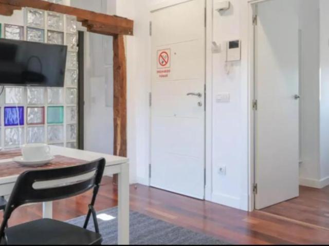 Apartamentos 2 Dormitorio Madrid Madrid ES103275658