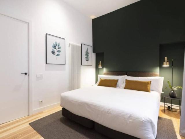 Apartamentos 2 Dormitorio Madrid Madrid ES103276503