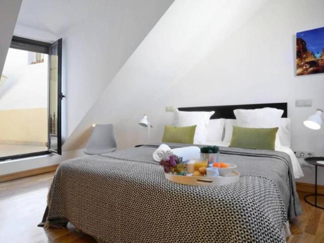 Apartamentos 2 Dormitorio Madrid Madrid ES103276576