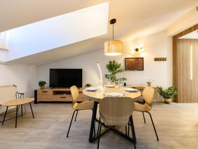 Apartamentos 2 Dormitorio Madrid Madrid ES103279998