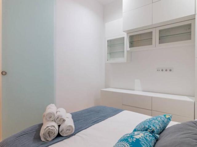 Apartamentos 2 Dormitorio Madrid Madrid ES104601062