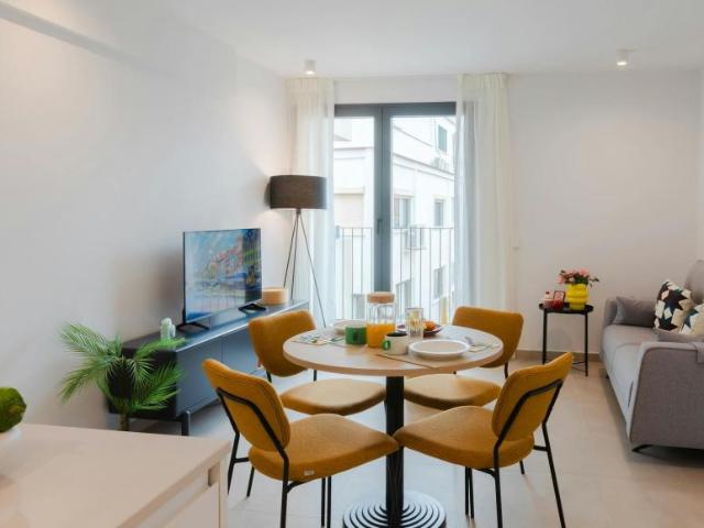 Apartamentos 2 Dormitorio Málaga Málaga ELS102953131