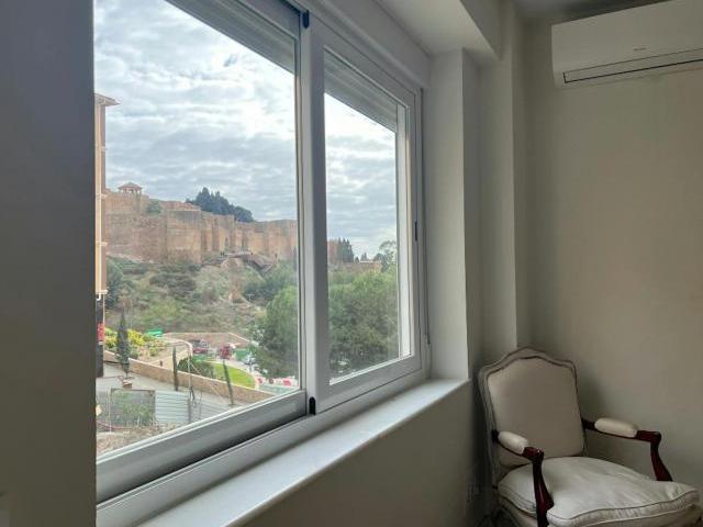 Apartamentos 2 Dormitorio Málaga Málaga ELS75008491