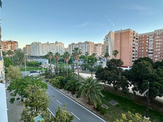 Apartamentos 2 Dormitorio Alicante Alicante ES102630069