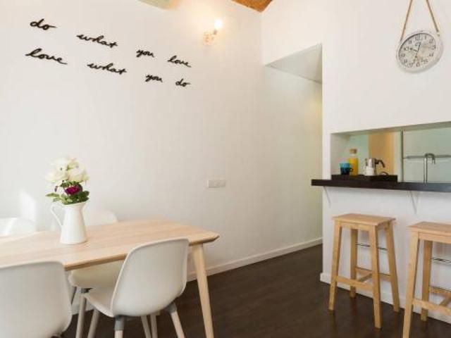 Apartamentos 2 Dormitorio Barcelona Barcelona ES72423675
