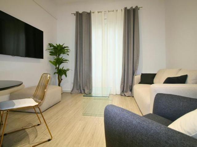 Apartamentos 2 Dormitorio Barcelona Barcelona ES81431149