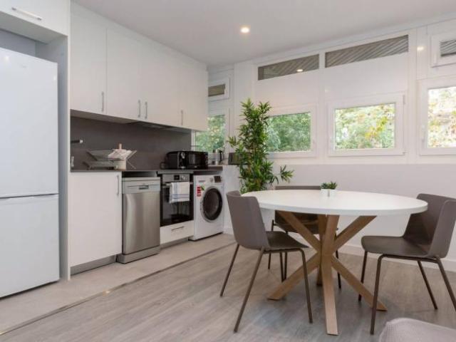 Apartamentos 2 Dormitorio Barcelona Barcelona ES91291177