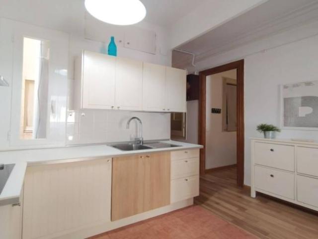 Apartamentos 2 Dormitorio Barcelona Barcelona ES92107813
