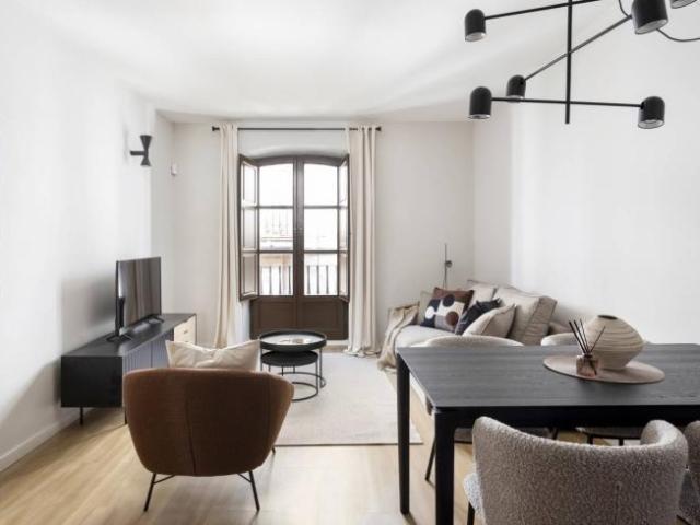Apartamentos 2 Dormitorio Barcelona Barcelona ES93750664