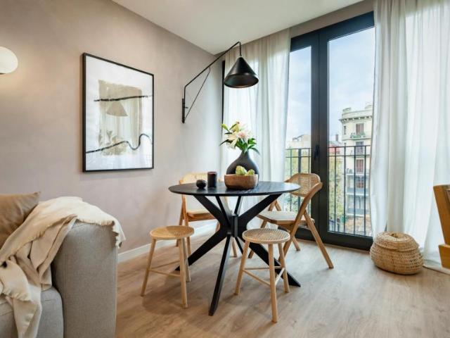 Apartamentos 2 Dormitorio Barcelona Barcelona ES99600648