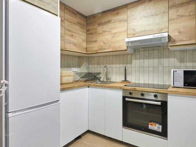 Apartamentos 2 Dormitorio Barcelona Barcelona ES99760270