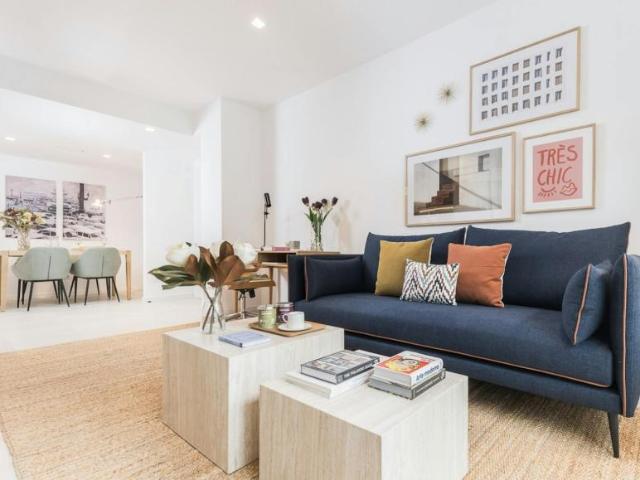 Apartamentos 2 Dormitorio Barcelona Barcelona ES100529657