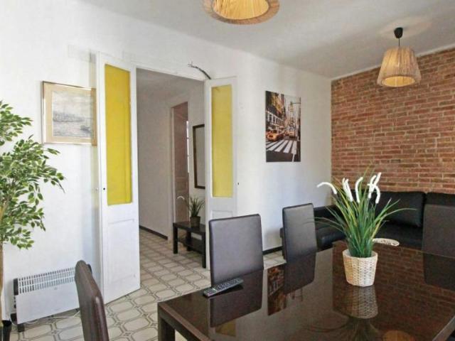 Apartamentos 2 Dormitorio Barcelona Barcelona ES100726068
