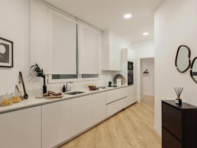 Apartamentos 2 Dormitorio Barcelona Barcelona ES100764756