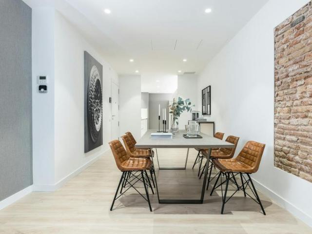 Apartamentos 2 Dormitorio Barcelona Barcelona ES100874763