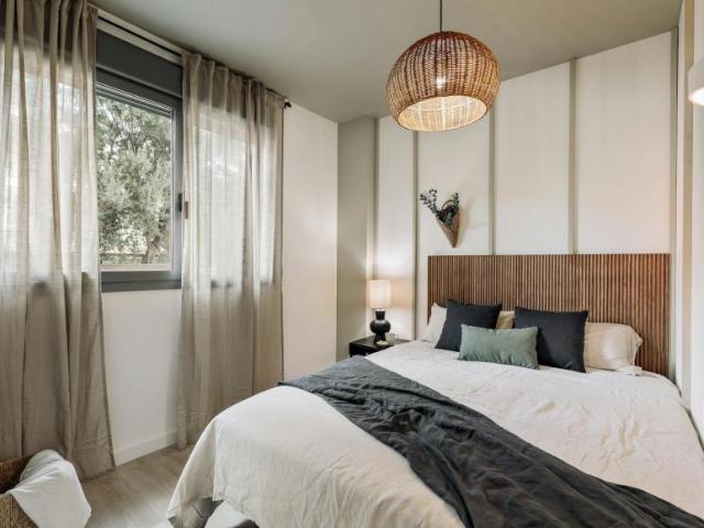 Apartamentos 2 Dormitorio Barcelona Barcelona ES101408464