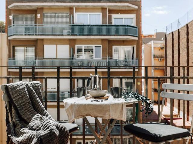 Apartamentos 2 Dormitorio Barcelona Barcelona ES101408799
