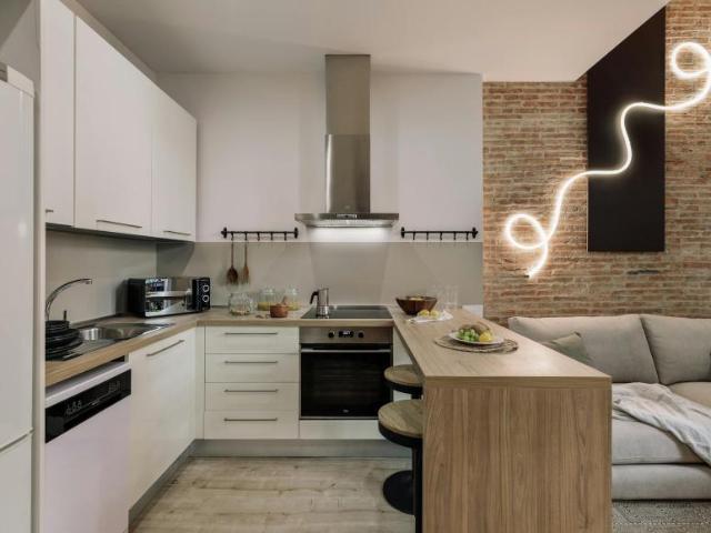 Apartamentos 2 Dormitorio Barcelona Barcelona ES101408233