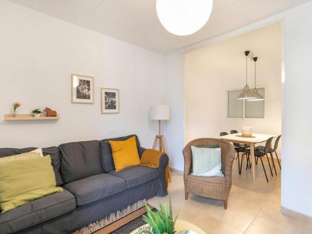 Apartamentos 2 Dormitorio Barcelona Barcelona ES101559768