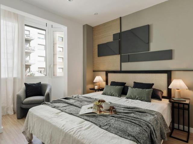 Apartamentos 2 Dormitorio Barcelona Barcelona ES101560039