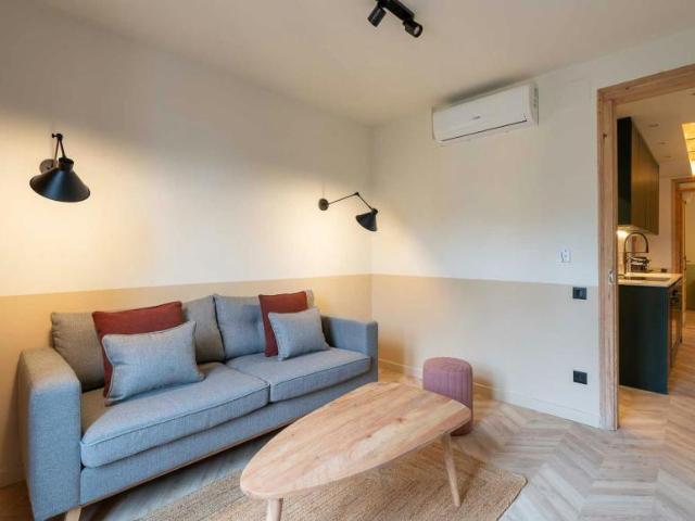 Apartamentos 2 Dormitorio Barcelona Barcelona ES101774900