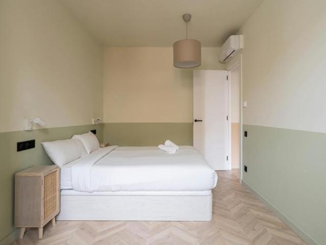 Apartamentos 2 Dormitorio Barcelona Barcelona ES101775086