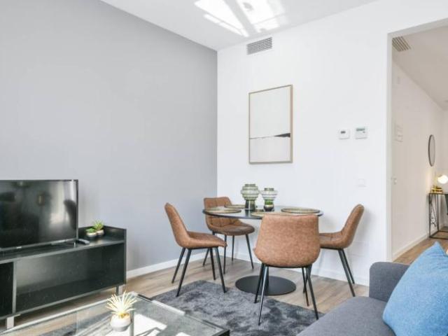 Apartamentos 2 Dormitorio Barcelona Barcelona ES101788769