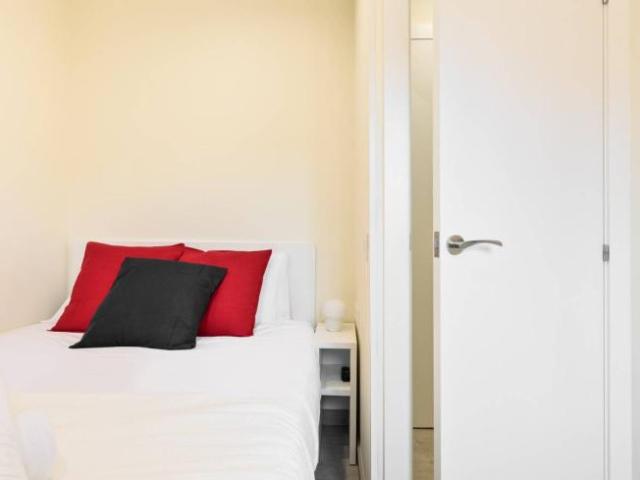 Apartamentos 2 Dormitorio Barcelona Barcelona ES101794714