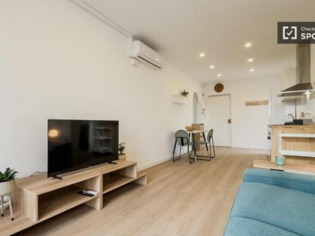 Apartamentos 2 Dormitorio Barcelona Barcelona ES101807408