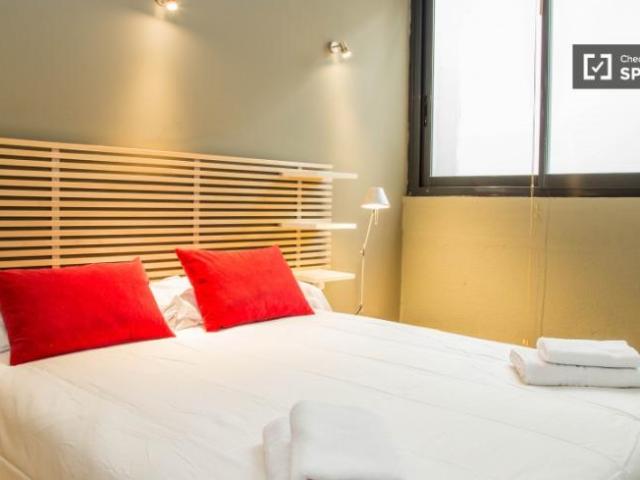 Apartamentos 2 Dormitorio Barcelona Barcelona ES101816649