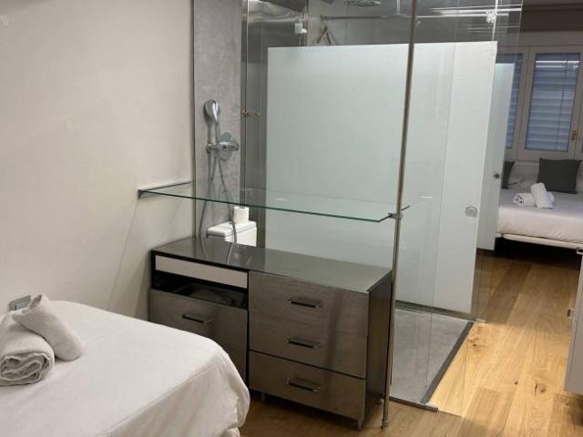 Apartamentos 2 Dormitorio Barcelona Barcelona ES101835822
