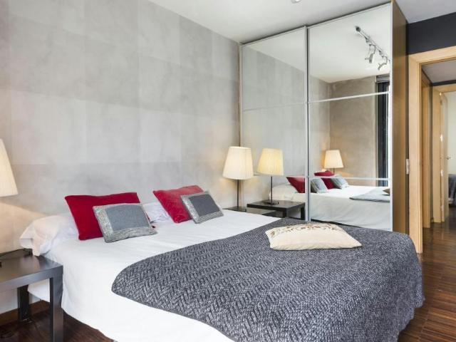 Apartamentos 2 Dormitorio Barcelona Barcelona ES101839610