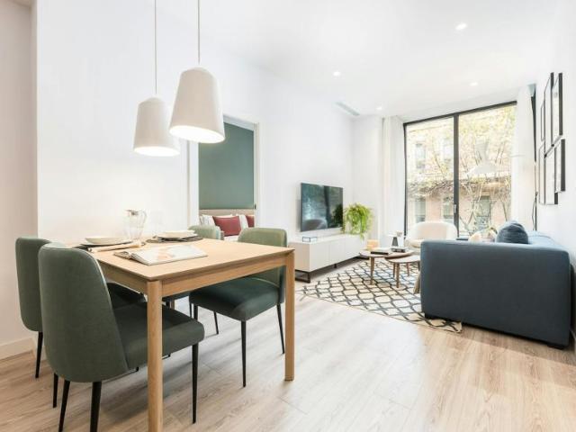 Apartamentos 2 Dormitorio Barcelona Barcelona ES101153614