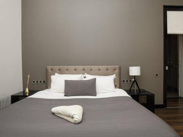 Apartamentos 2 Dormitorio Barcelona Barcelona ES101191834