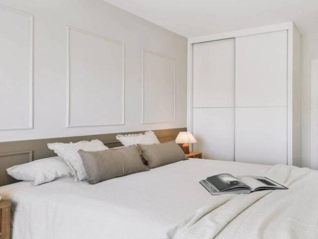 Apartamentos 2 Dormitorio Barcelona Barcelona ES102400516